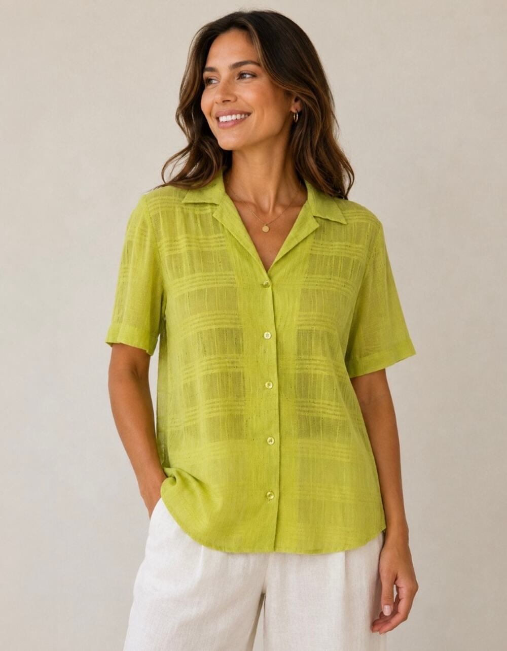 C22 Croft & Barrow Lime Green Button Up Blouse, Medium, Pre-owned